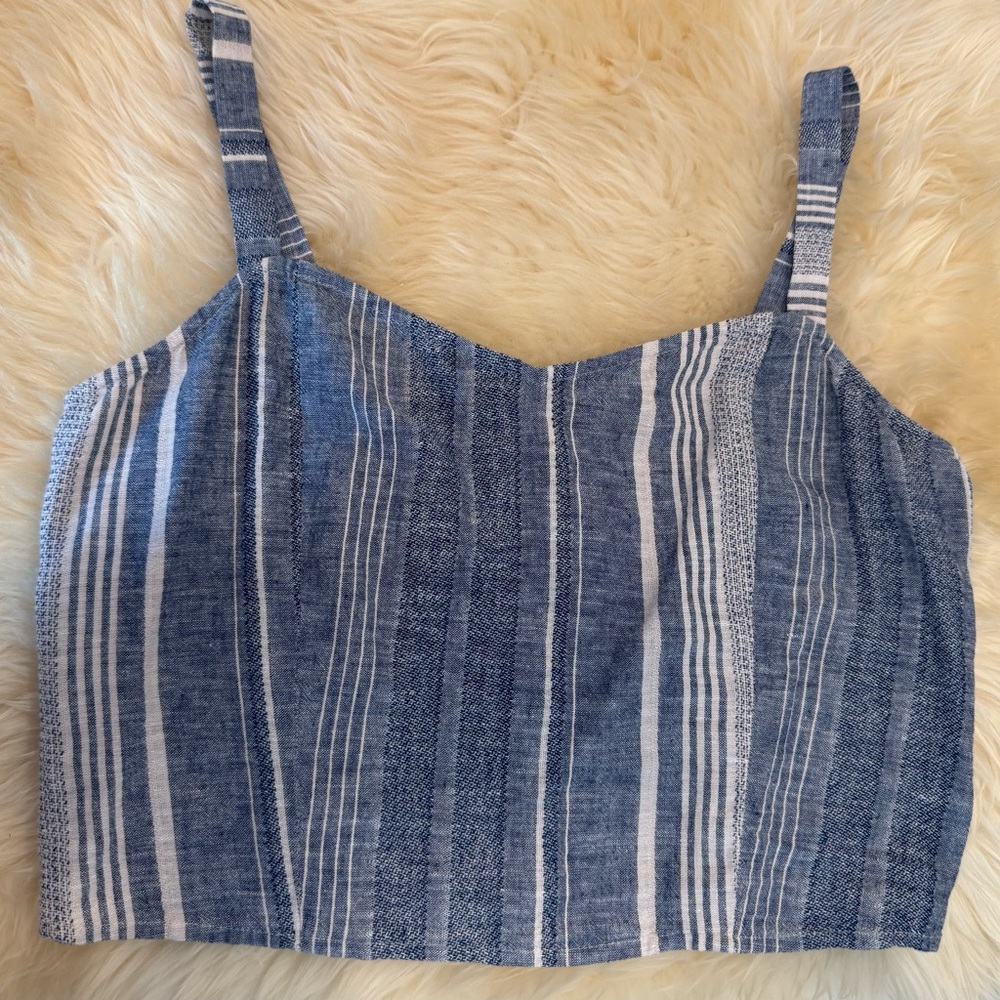 Express Linen Blend Crop‎ Top